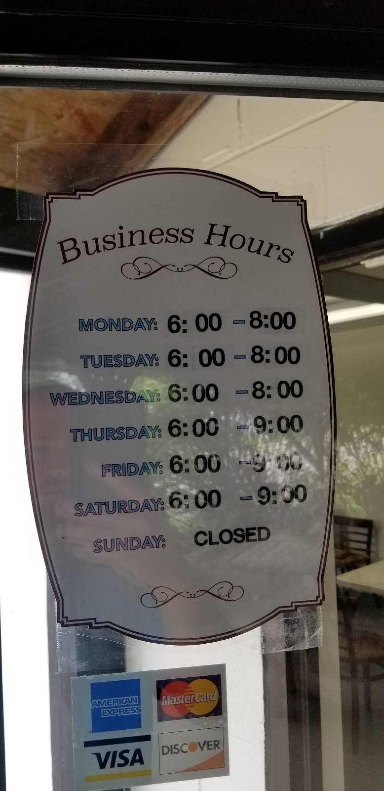 Newcastle Farmhaus | restaurant | 32381 US-36, Walhonding, OH 43843, USA | 7408244624 OR +1 740-824-4624