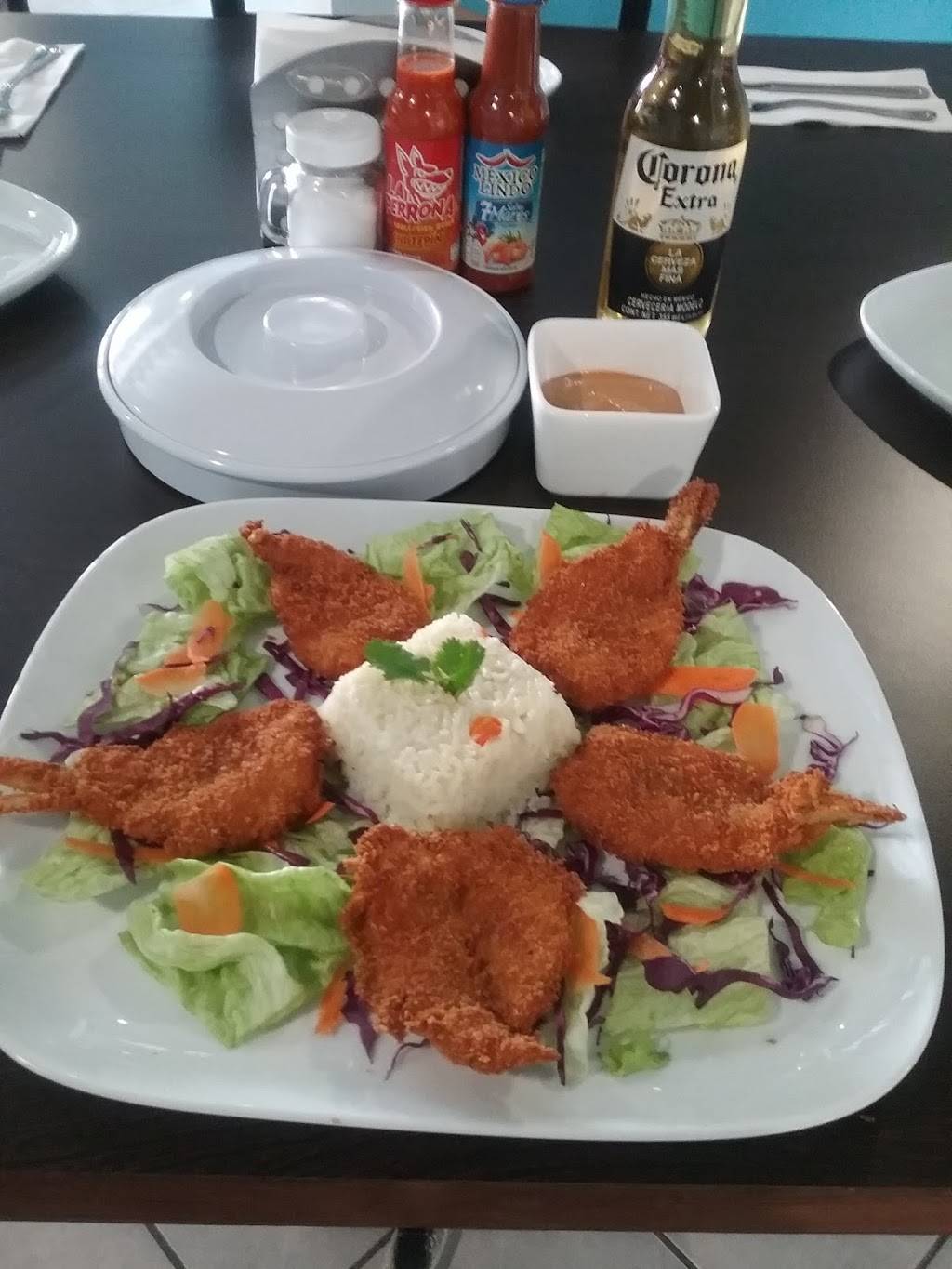 Mariscos Mi Puerto | restaurant | Calz del Tecnológico 911, Universidadotay, Tijuana, B.C., Mexico | 016643788584 OR +52 664 378 8584