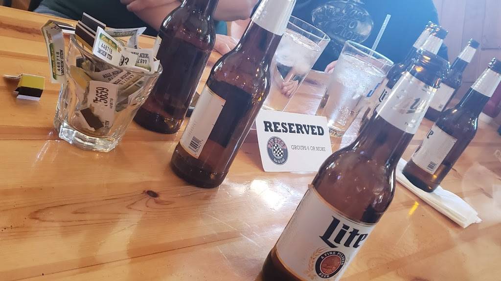 Pit Stop Bar & Grill | restaurant | 1024 Western Ave, Mosinee, WI 54455, USA | 7156933636 OR +1 715-693-3636