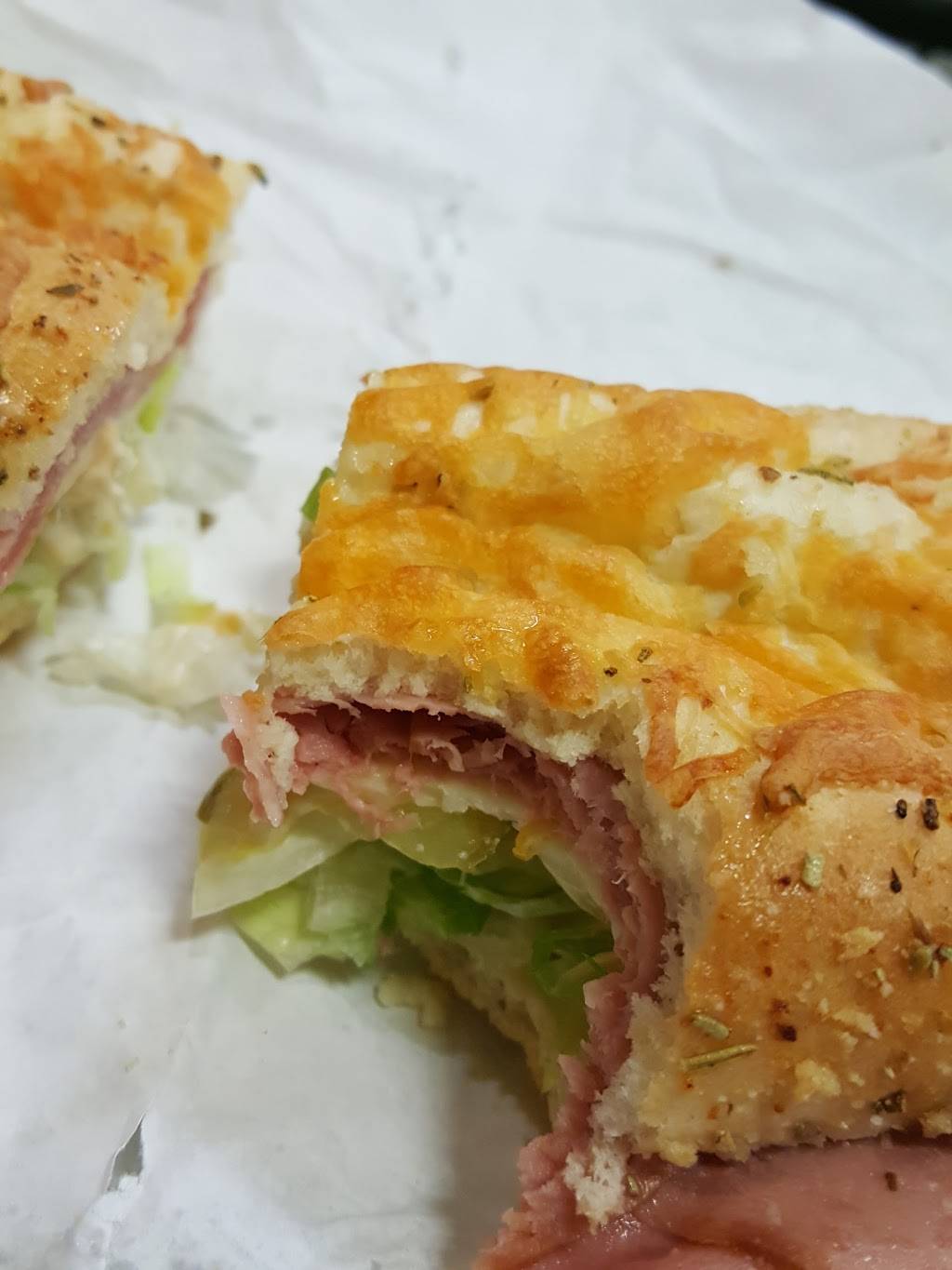 Subway | restaurant | 1814 Woodman Dr, Dayton, OH 45420, USA | 9372567784 OR +1 937-256-7784