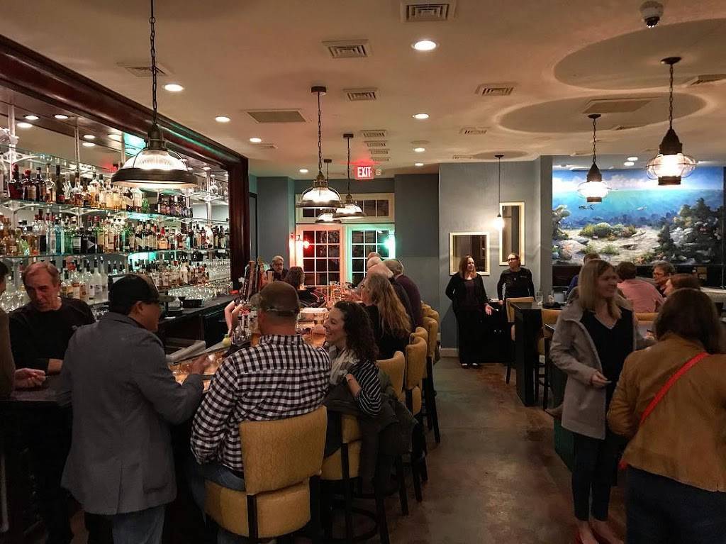 Dredge | restaurant | 4357 Irvington Rd, Irvington, VA 22480, USA | 8044386363 OR +1 804-438-6363