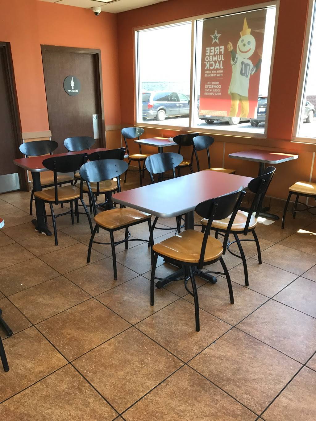 Jack in the Box | restaurant | 3195 Royal Ln, Dallas, TX 75229, USA | 2143515580 OR +1 214-351-5580