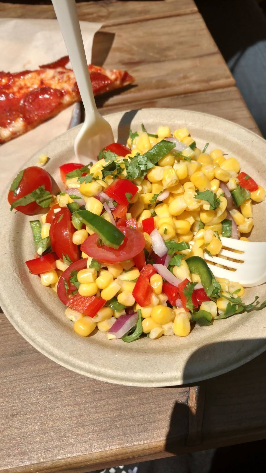 Arthur Macs Tap and Snack | restaurant | 4006 Martin Luther King Jr Way, Oakland, CA 94609, USA | 5108232509 OR +1 510-823-2509