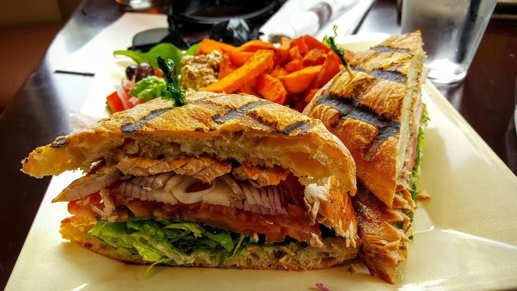 The MarketPlace Grill | Café | restaurant | 4750 E Los Coyotes Diagonal, Long Beach, CA 90815, USA | 5624983663 OR +1 562-498-3663