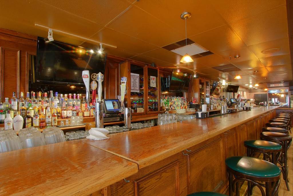 Rock It Grill | restaurant | 1319 King St, Alexandria, VA 22314, USA | 7037392274 OR +1 703-739-2274