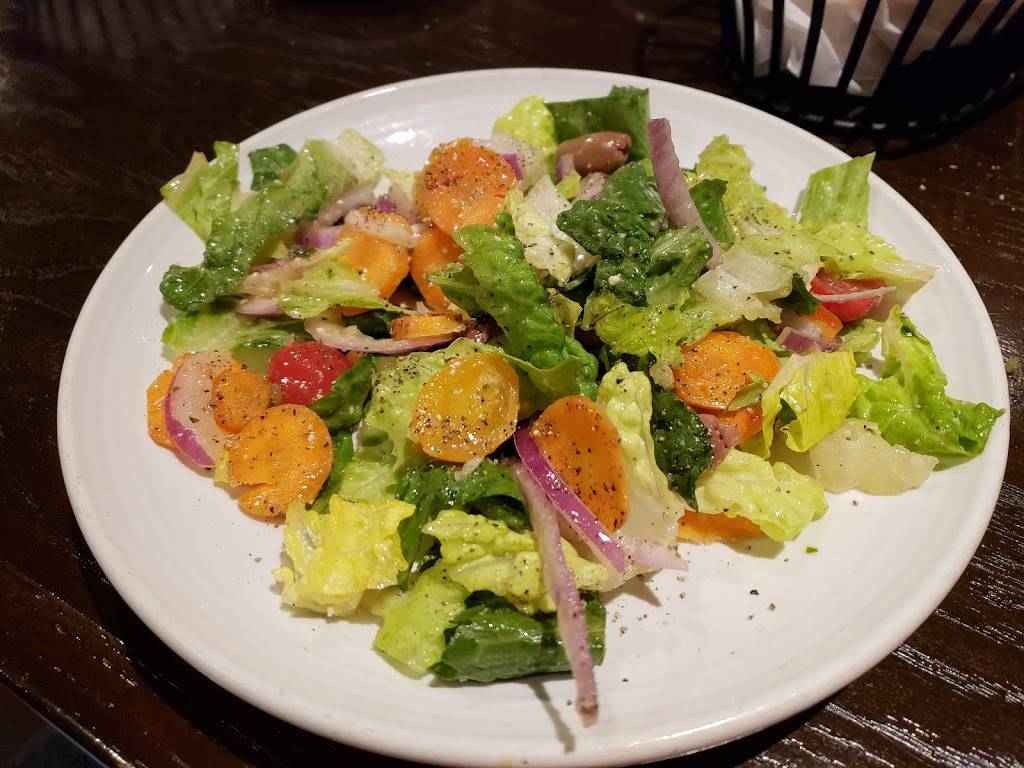 Carrabbas Italian Grill | restaurant | 10408 E Independence Blvd, Matthews, NC 28105, USA | 7048440464 OR +1 704-844-0464