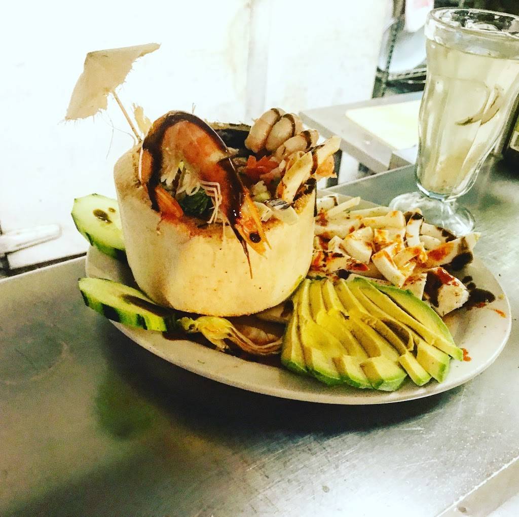 Mi Lindo Mazatlan Restaurant | restaurant | 4609 S May Ave, Oklahoma City, OK 73119, USA | 4056849507 OR +1 405-684-9507