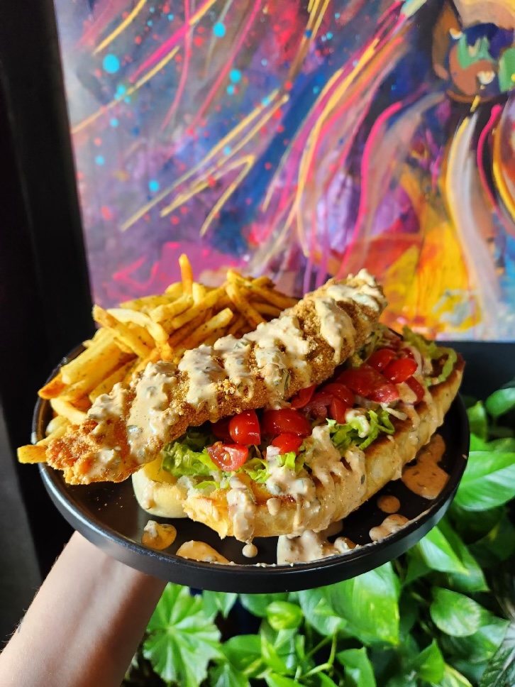 Cosmos New Southern | restaurant | 1128 Church St, Lynchburg, VA 24504, USA | 4343868973 OR +1 434-386-8973