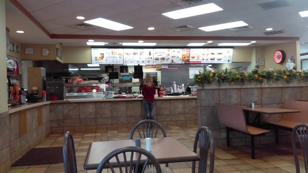 Jacks | restaurant | 1414 Rainbow Dr, Gadsden, AL 35904, USA | 2565438354 OR +1 256-543-8354