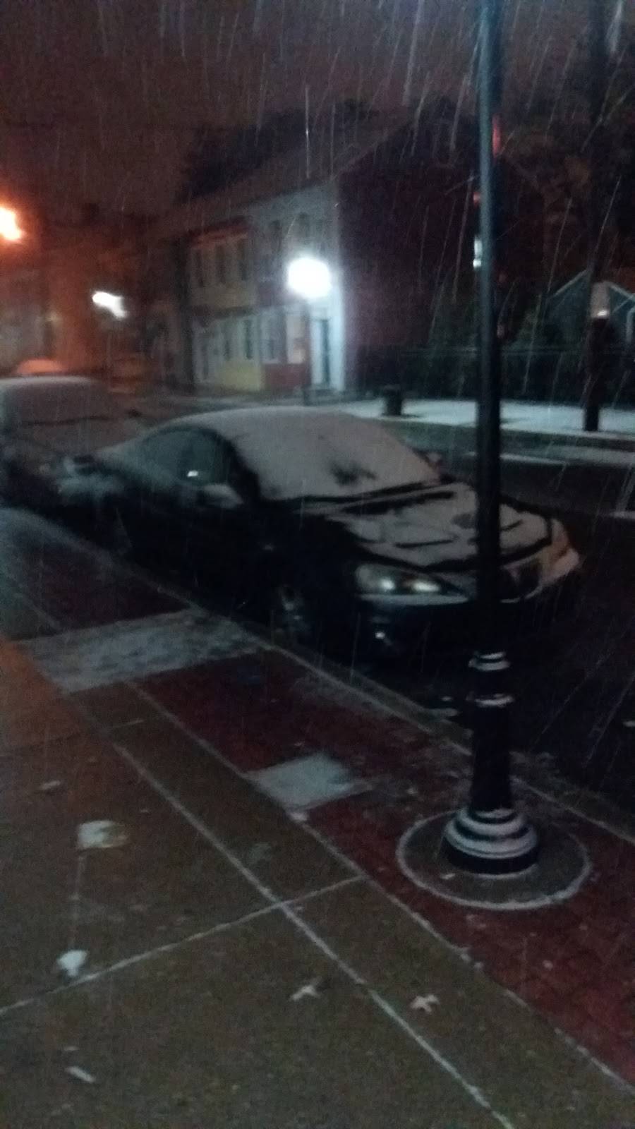 York Fried Chicken | restaurant | 3837, 405 W Princess St, York, PA 17401, USA | 7177719999 OR +1 717-771-9999