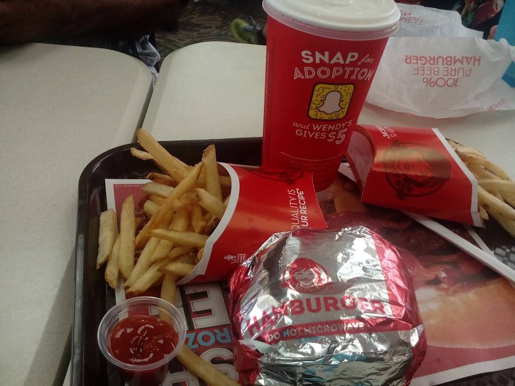 Wendys | restaurant | 135 Palm Bay Rd NE, West Melbourne, FL 32904, USA | 3217289027 OR +1 321-728-9027
