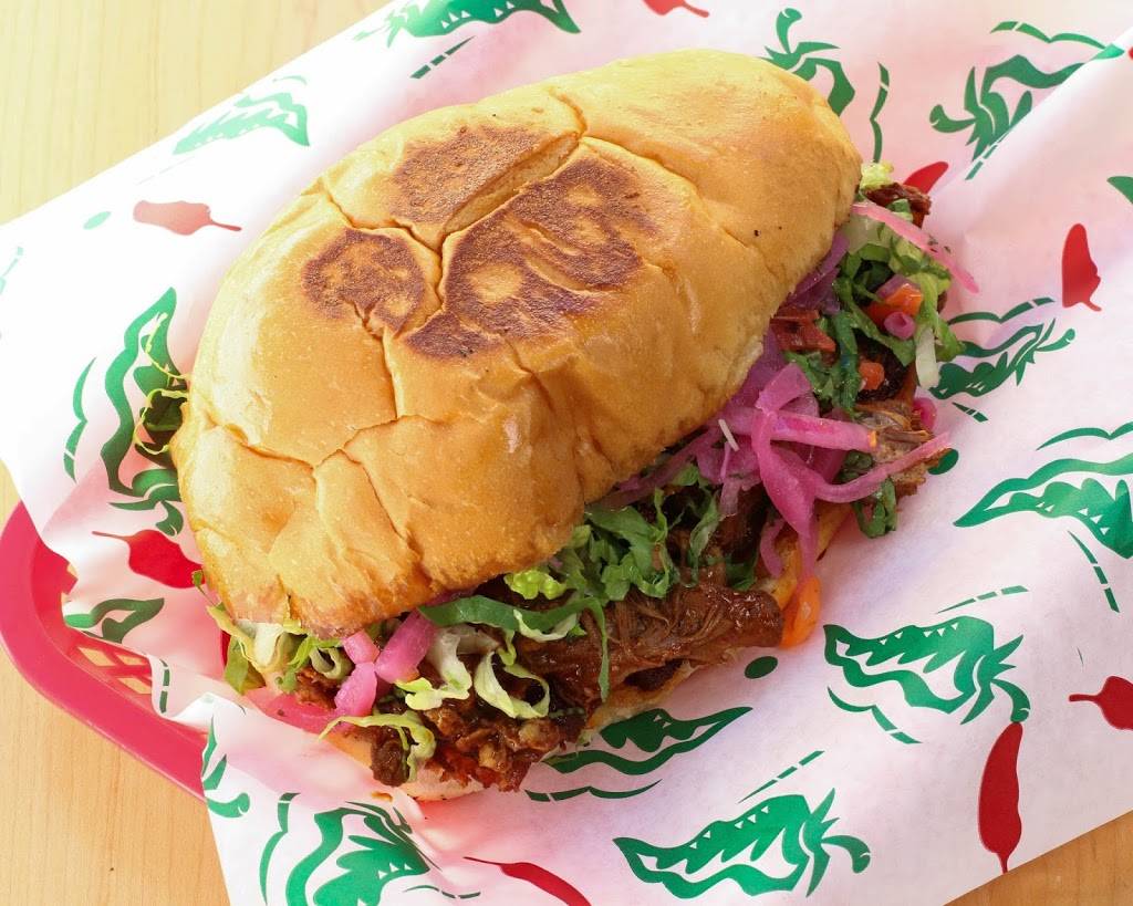 Luchi & Joeys | restaurant | 14005 Memorial Dr, Houston, TX 77079, USA | 8322435341 OR +1 832-243-5341