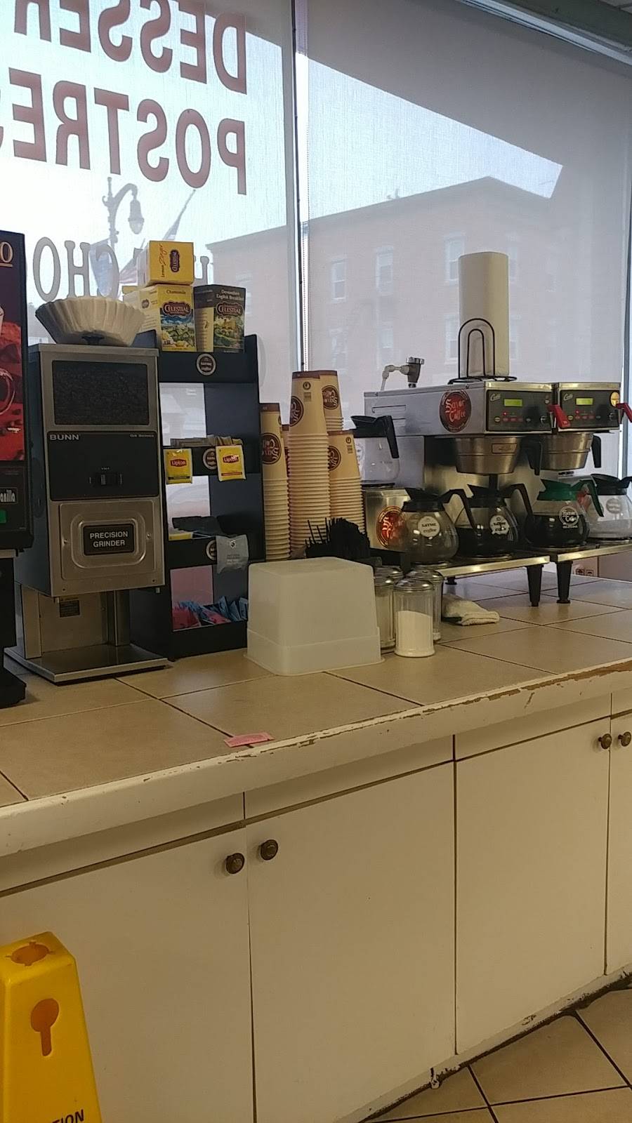 Post Bagel Restaurant | restaurant | 226 Post Ave, Westbury, NY 11590, USA | 5163339582 OR +1 516-333-9582