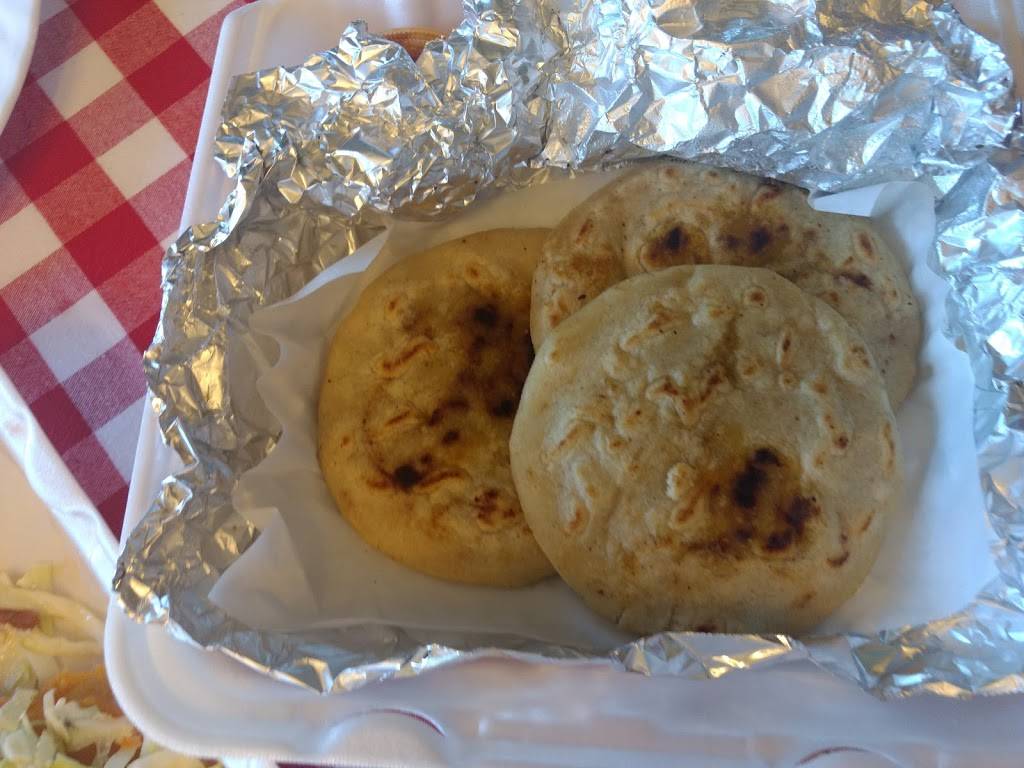 El Patron Centro-Americano Restaurant | restaurant | 271 W Camp Wisdom Rd, Duncanville, TX 75116, USA | 9722960016 OR +1 972-296-0016