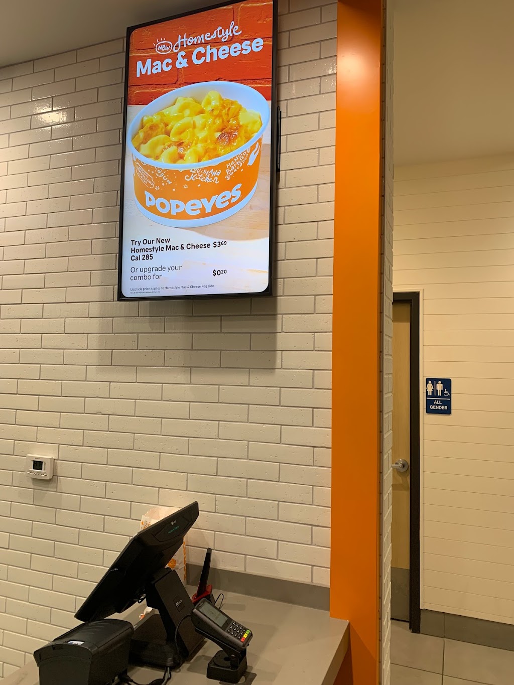 Popeyes Louisiana Kitchen | restaurant | 5064 Stockton Blvd, Sacramento, CA 95820, USA | 9168649127 OR +1 916-864-9127