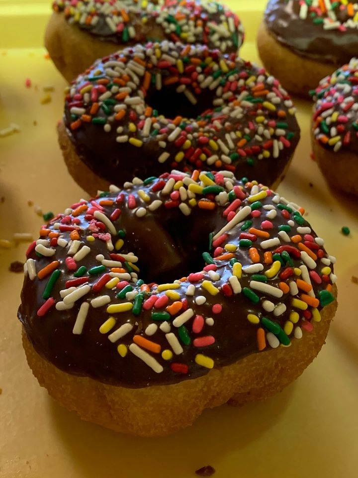 Donut Star | bakery | 2901 Cliff Rd E, Burnsville, MN 55337, USA | 9528903810 OR +1 952-890-3810