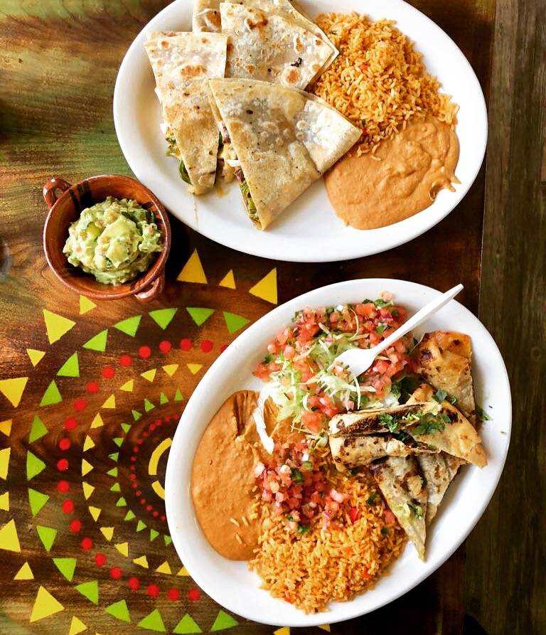 Salsa Verde Restaurant | restaurant | 210 N Pantano Rd, Tucson, AZ 85710, USA | 5208866202 OR +1 520-886-6202