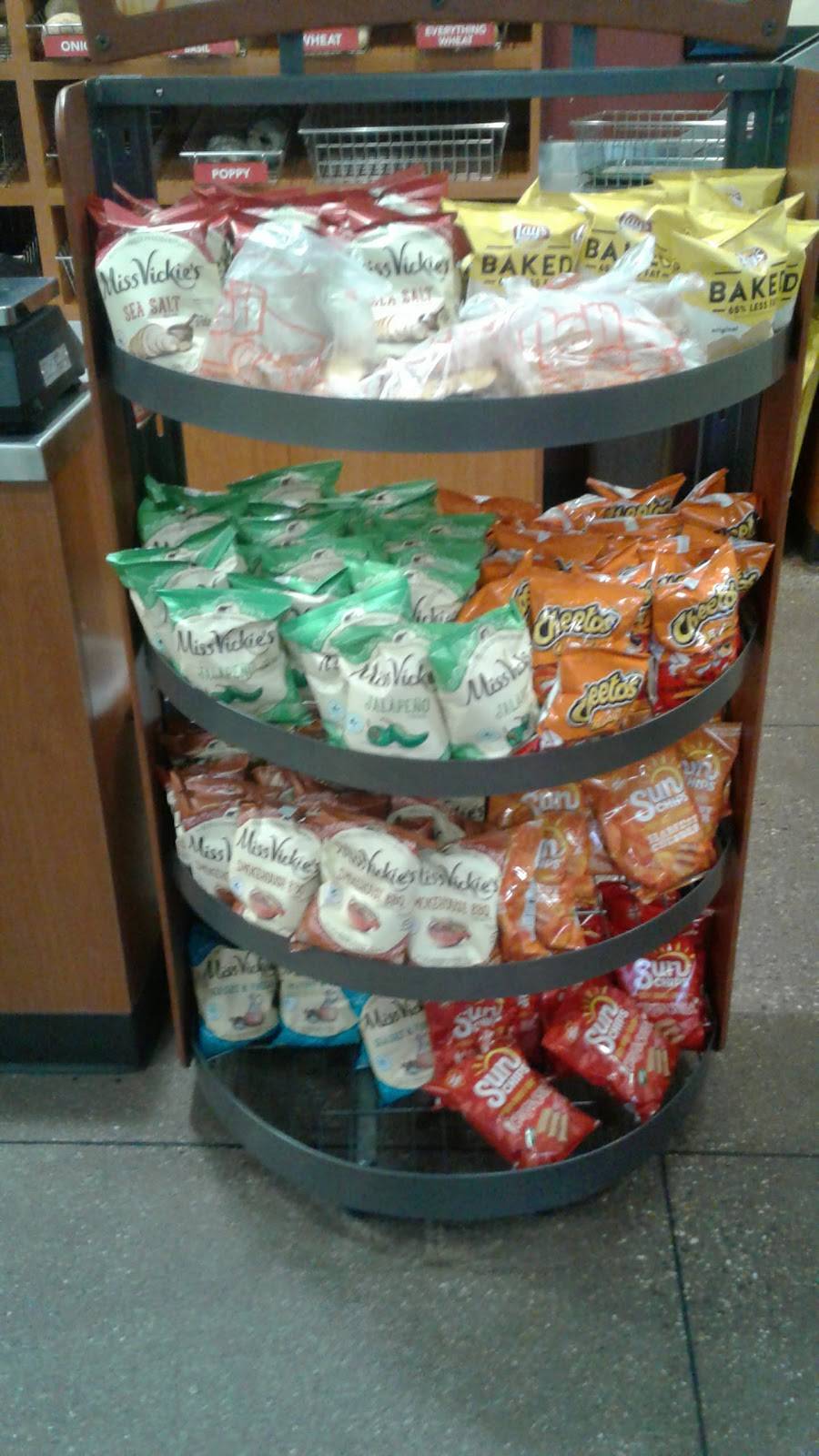 Big Apple Bagels | bakery | 3811 S Westnedge Ave, Kalamazoo, MI 49008, USA | 2697751555 OR +1 269-775-1555