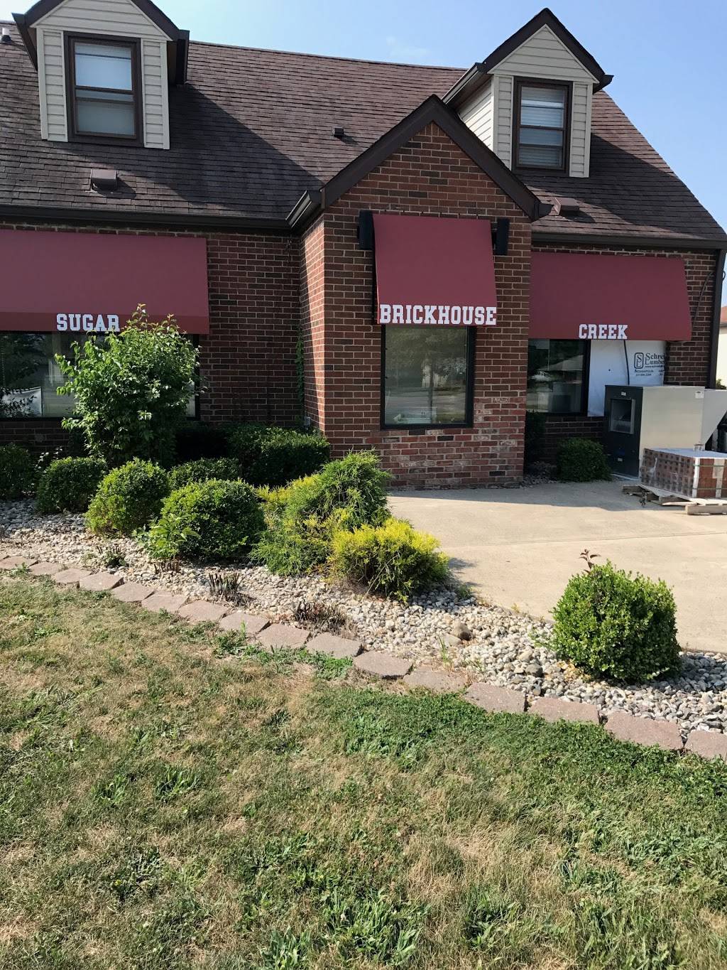 Sugar Creek Brickhouse | restaurant | 5821 W US Hwy 40, Greenfield, IN 46140, USA | 3179476571 OR +1 317-947-6571