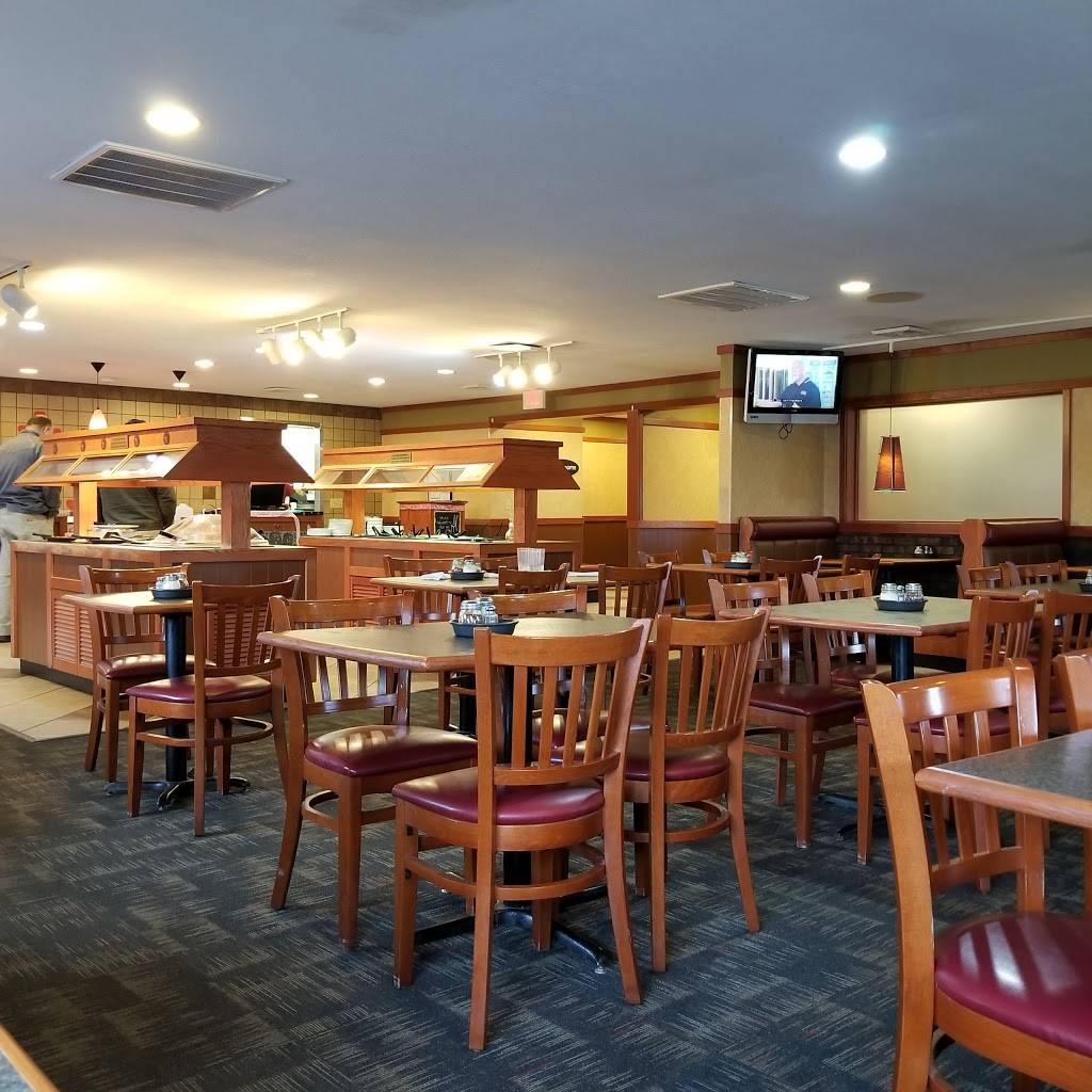 Pizza Hut | meal takeaway | 1590 E Chestnut St, Canton, IL 61520, USA | 3096476888 OR +1 309-647-6888