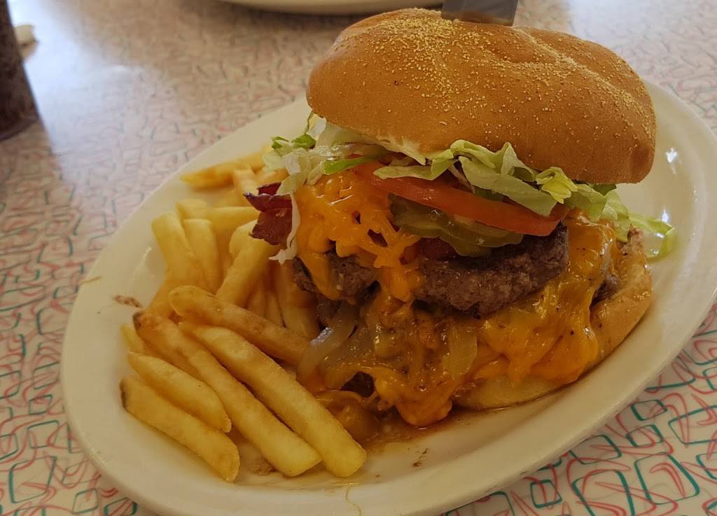 Lees Diner | restaurant | 311 W Thomas St, Hammond, LA 70401, USA | 9853453091 OR +1 985-345-3091