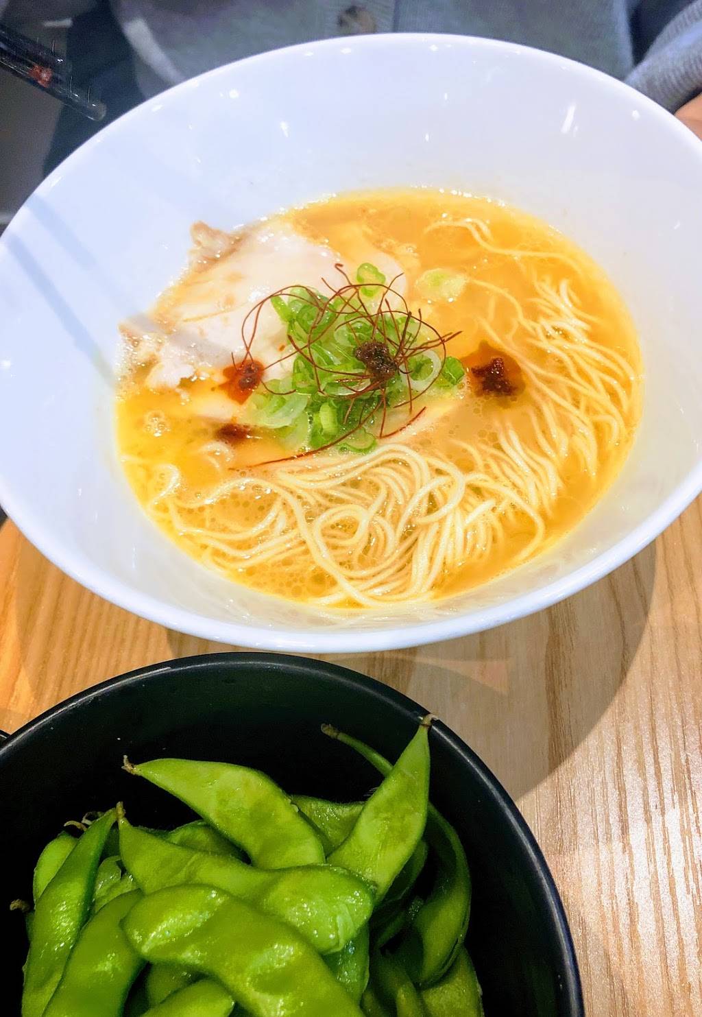 Angry Ramen | restaurant | 15555 E 14th St #199, San Leandro, CA 94578, USA | 5109408650 OR +1 510-940-8650