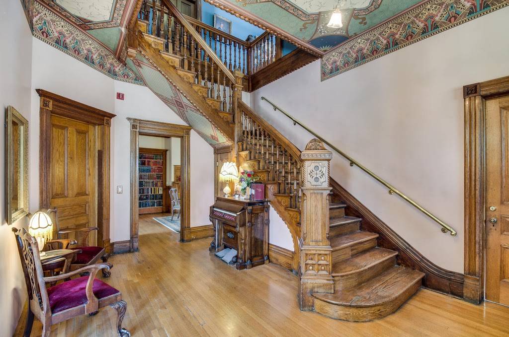 The Lumber Baron Inn & Gardens | cafe | 2555 W 37th Ave, Denver, CO 80211, USA | 3034778205 OR +1 303-477-8205