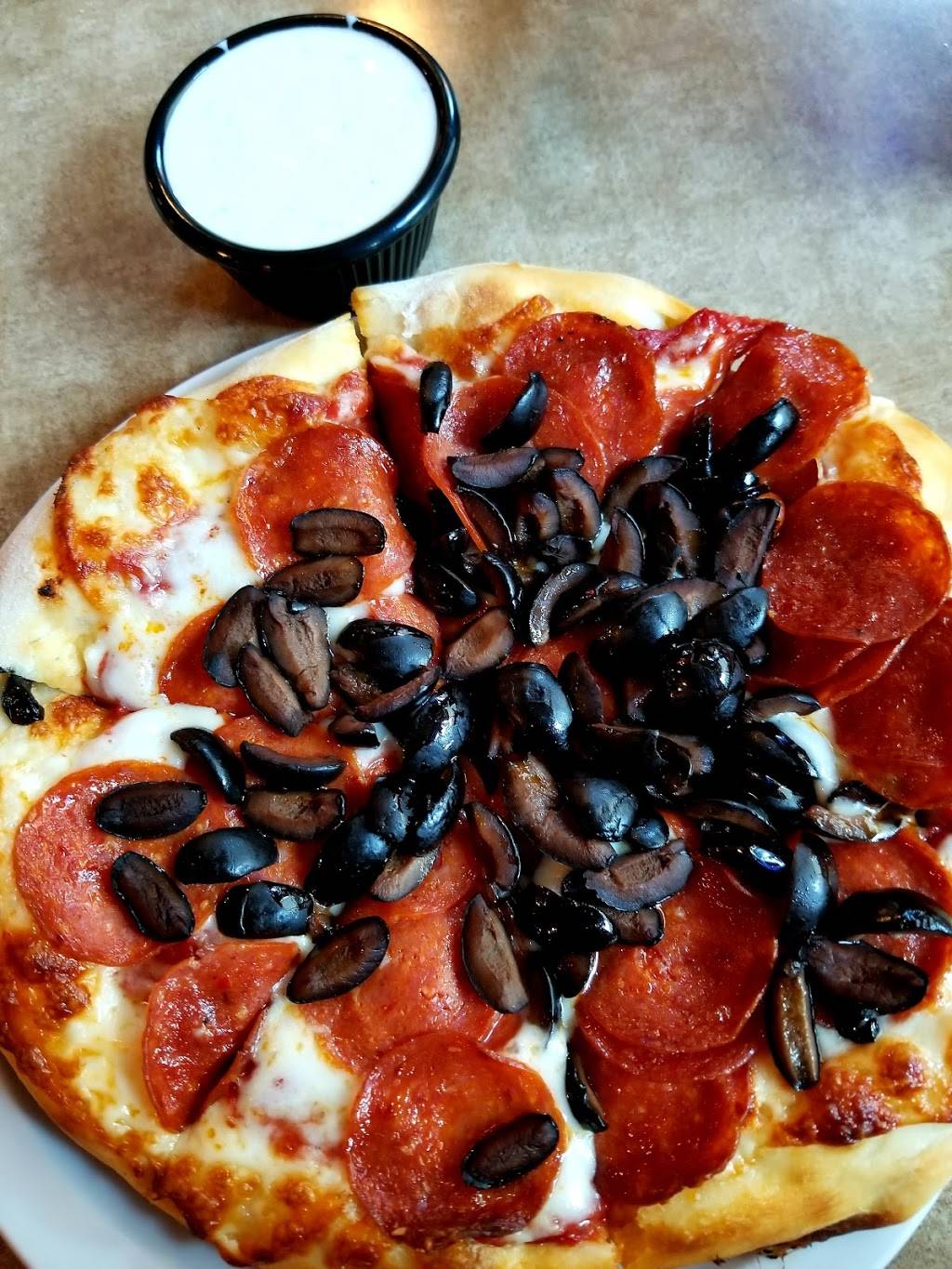 Ricks New York Style Pizza | restaurant | 1320 Lakewood Mall, Lodi, CA 95242, USA | 2093399411 OR +1 209-339-9411