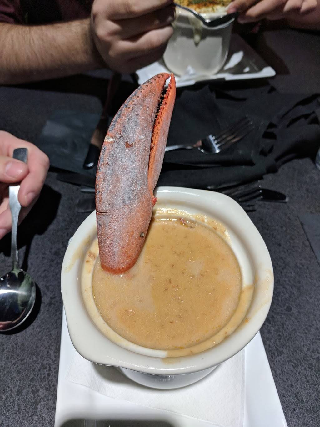 Black Rock Bar & Grill | restaurant | 5001 Monroe St, Toledo, OH 43623, USA | 4197207620 OR +1 419-720-7620