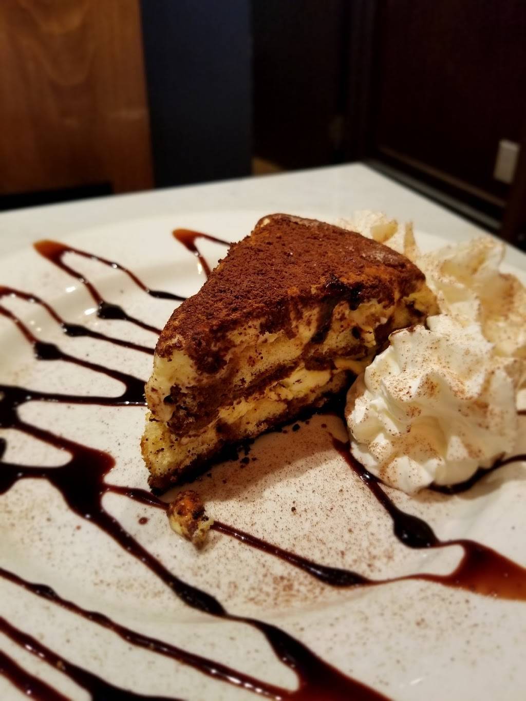 Chicago Style Pizza | restaurant | 534 Upper Sherman Ave, Hamilton, ON L8V 3M1, Canada | 9055758800 OR +1 905-575-8800