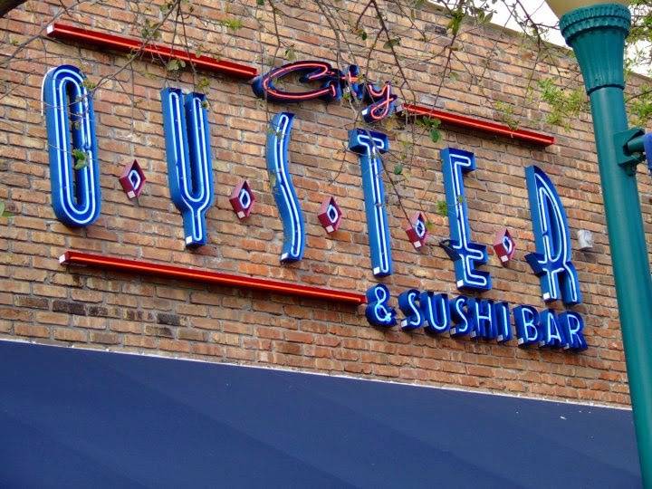 City Oyster | restaurant | 213 E Atlantic Ave, Delray Beach, FL 33444, USA | 5612720220 OR +1 561-272-0220