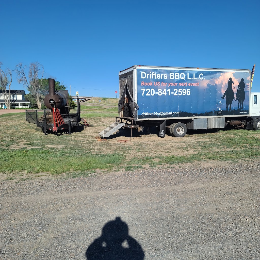Drifters BBQ L.L.C | restaurant | 21761 US-40, Limon, CO 80828, USA | 7208412596 OR +1 720-841-2596
