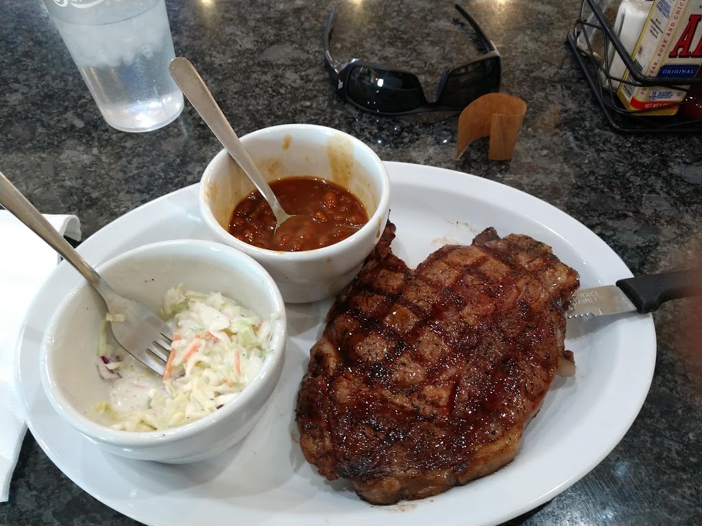 Hideout Steak House | restaurant | 8400 S Pariette Rd, Myton, UT 84052, USA | 4356463500 OR +1 435-646-3500