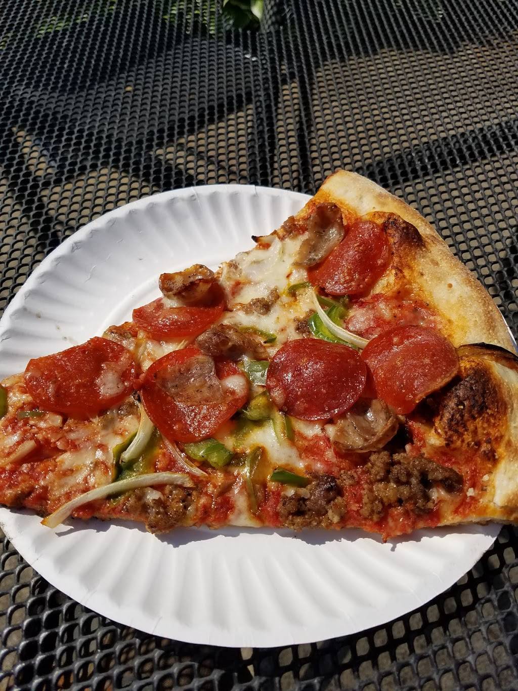 Peppas Pizza | restaurant | 33 Harkness Ave, East Longmeadow, MA 01028, USA | 4135257859 OR +1 413-525-7859