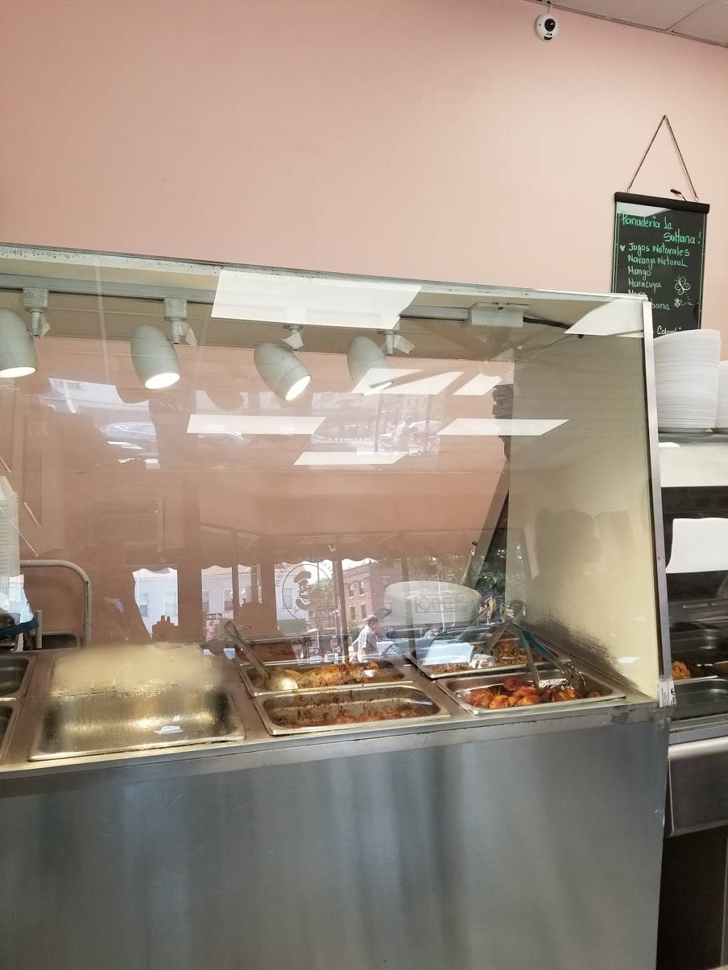 La Sultana Bakery | bakery | 40 Maverick Square, East Boston, MA 02128, USA | 6175689999 OR +1 617-568-9999