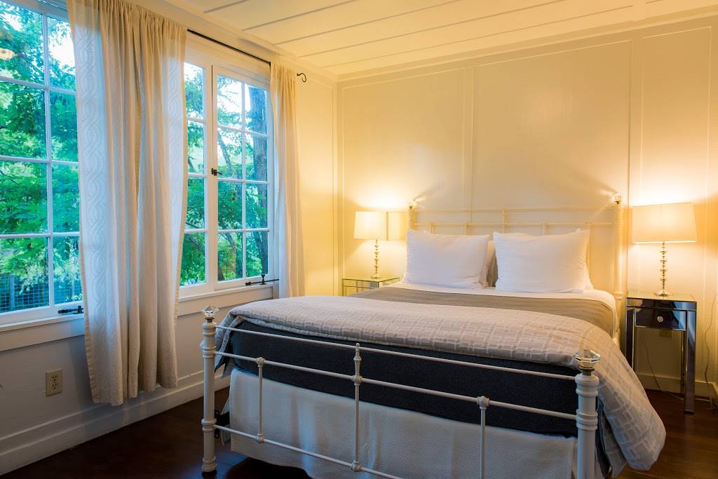 Dawn Ranch Lodge & Agriculture Public House | restaurant | 16467 CA-116, Guerneville, CA 95446, USA | 7078690656 OR +1 707-869-0656