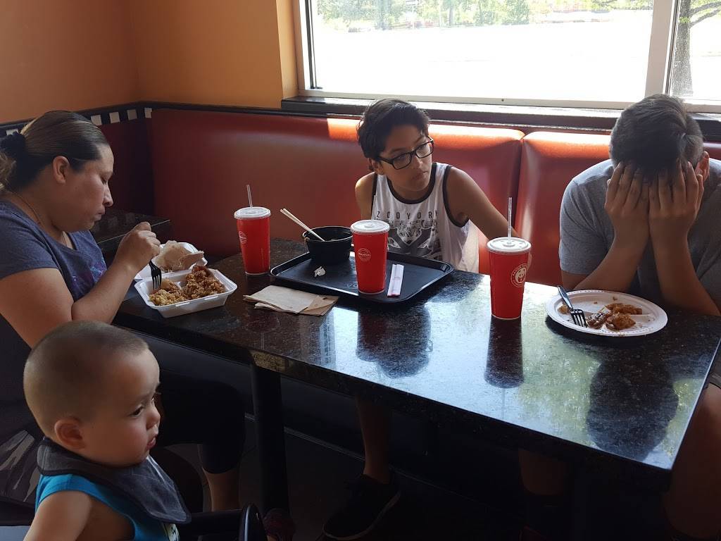Panda Express | restaurant | 11996 S Strang Line Rd, Olathe, KS 66062, USA | 9133908360 OR +1 913-390-8360