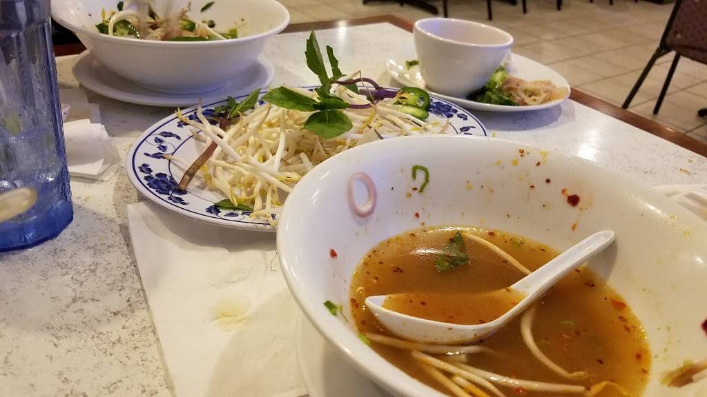 Pho Legacy | restaurant | 3109 N Belt Line Rd # 142, Irving, TX 75062, USA | 9728719555 OR +1 972-871-9555