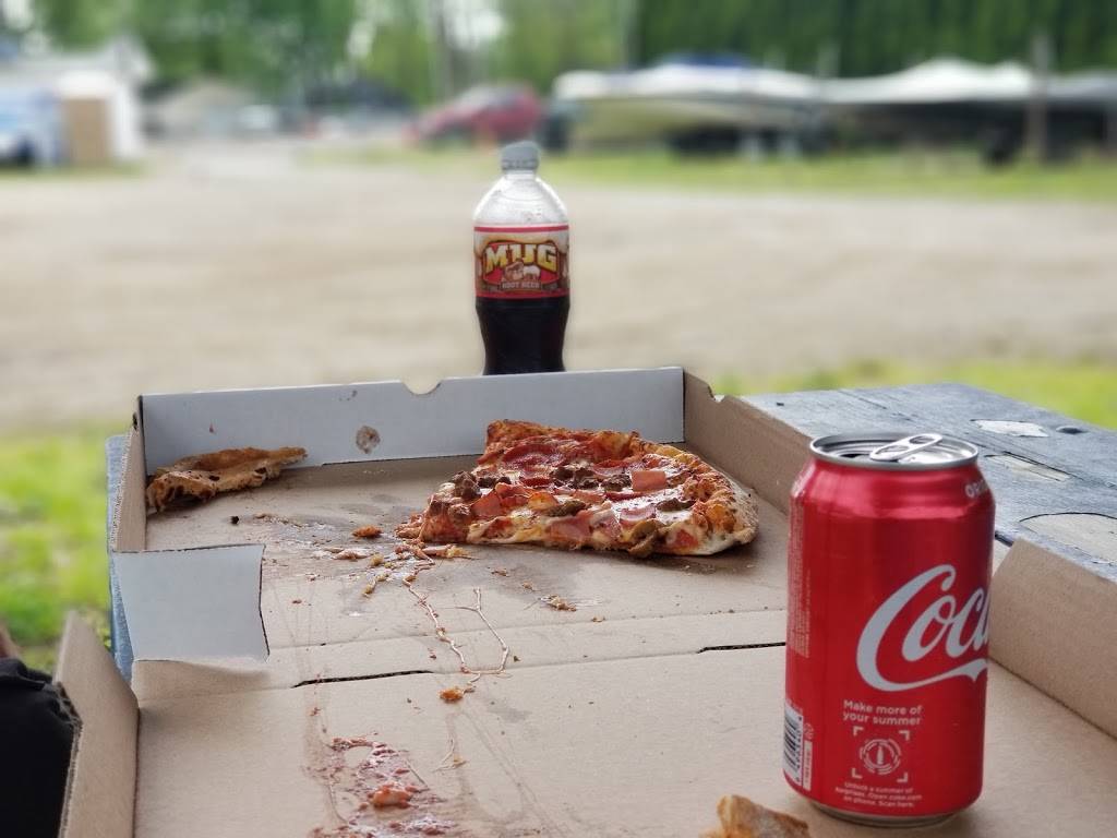 Riverside Pizza | restaurant | 9310 Mcgregor Rd, Pinckney, MI 48169, USA | 7344260800 OR +1 734-426-0800