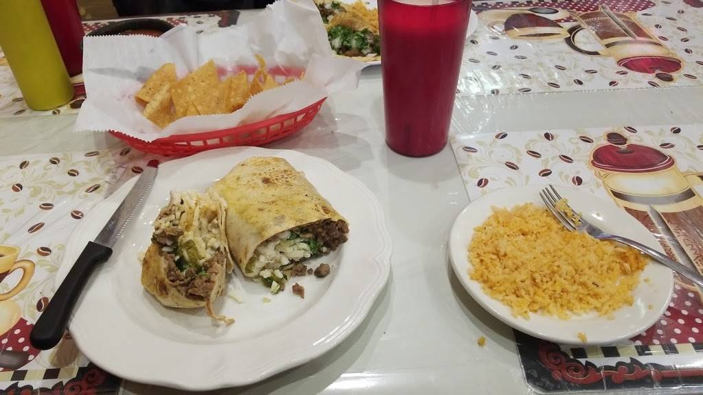El Burrito Bronco | restaurant | 733 W Dundee Rd, Wheeling, IL 60090, USA | 8474650728 OR +1 847-465-0728