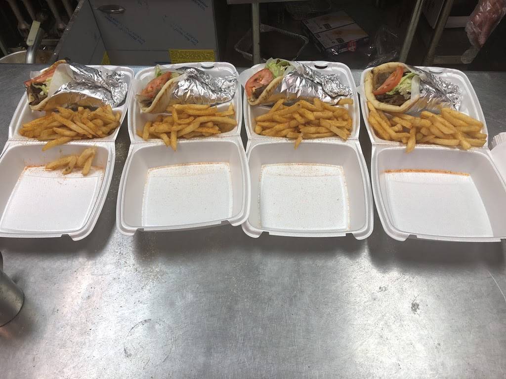 JJ Fish Chicken & Gyros | restaurant | 203 E 30th St, Indianapolis, IN 46205, USA | 3174263695 OR +1 317-426-3695