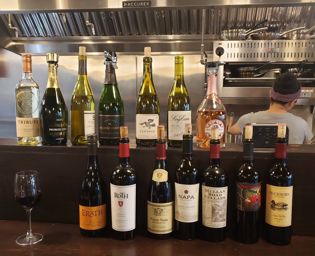 The Magpie | restaurant | 1602 E Houston St Suite 106, San Antonio, TX 78202, USA | 2103891584 OR +1 210-389-1584