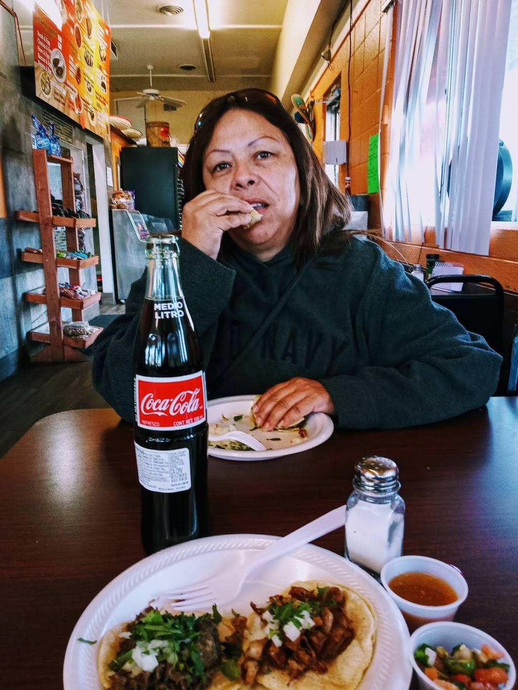 El Mero Mero | restaurant | 1002 25th Ave, Greeley, CO 80634, USA | 9703014718 OR +1 970-301-4718