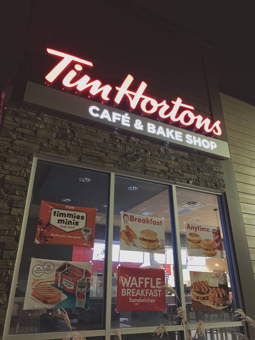 Tim Hortons | restaurant | 3941 Broadway, Depew, NY 14227, USA | 7162889003 OR +1 716-288-9003