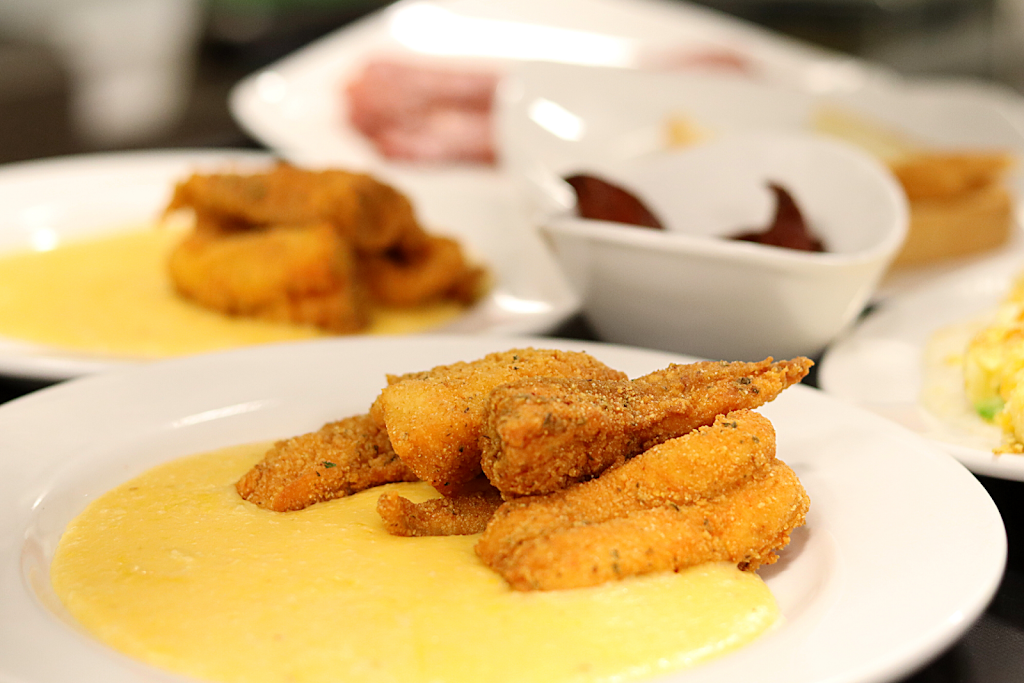 Nostrand Social Restaurant & Music Supper Club | restaurant | 706 Nostrand Ave., Brooklyn, NY 11216, USA | 7185766781 OR +1 718-576-6781