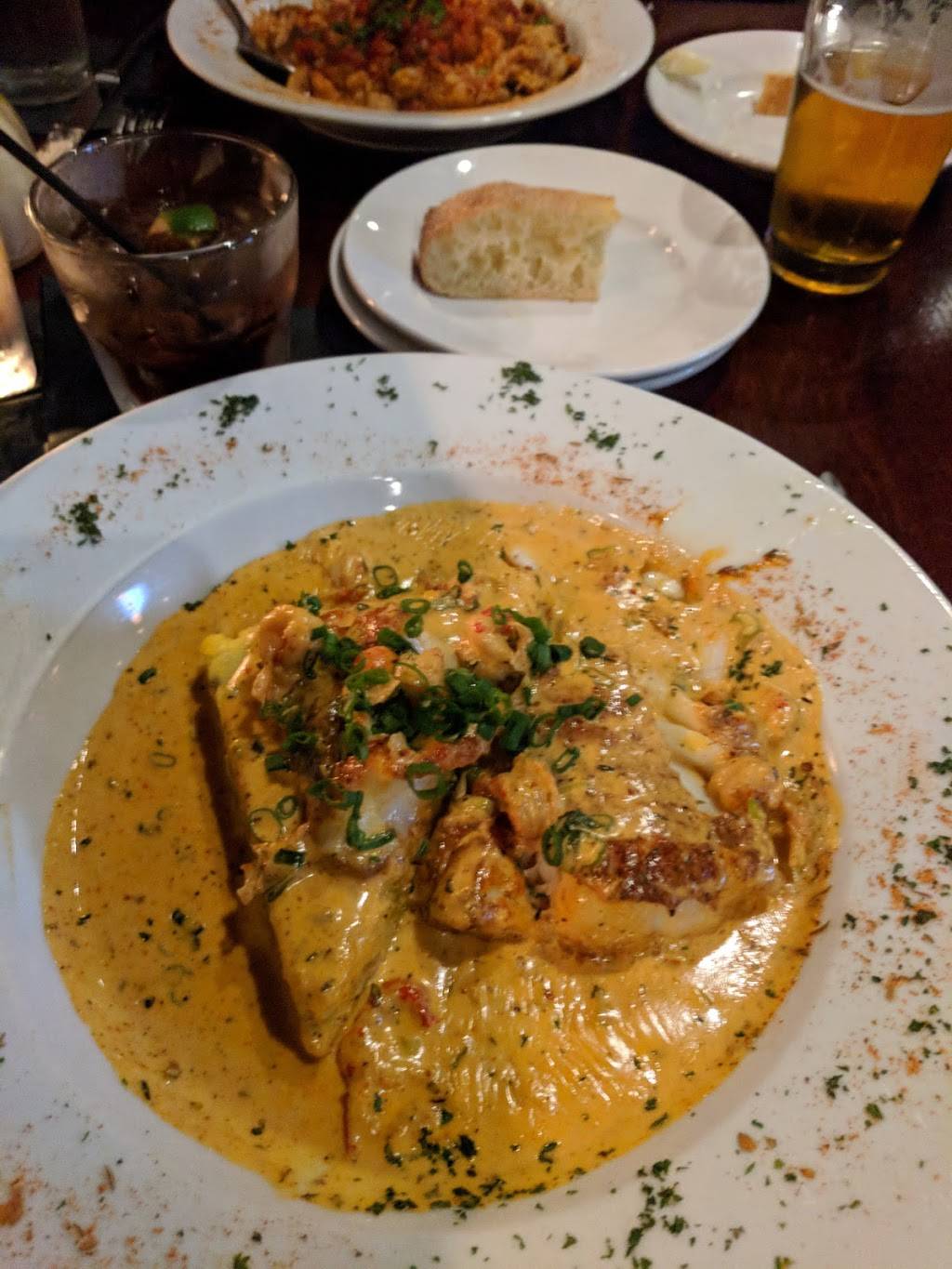 Gallos Kitchen & Bar | restaurant | 2820 Nottingham Rd, Columbus, OH 43221, USA | 6147548176 OR +1 614-754-8176