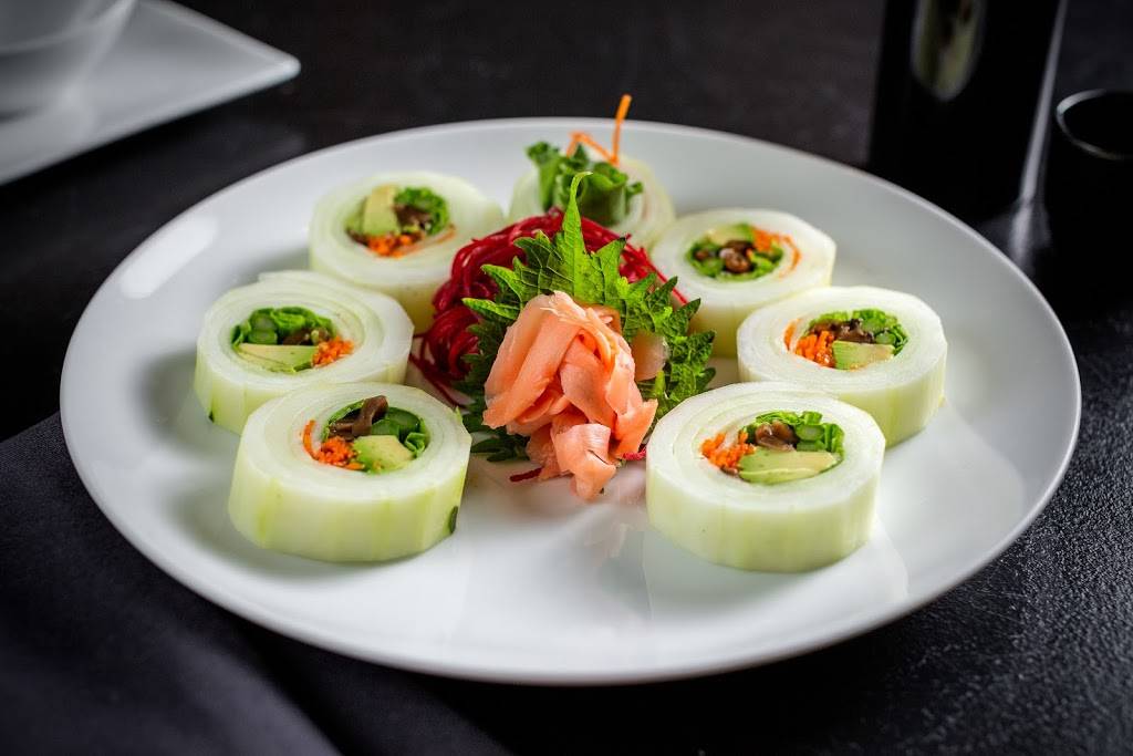 Raw II | restaurant | 2203 N Clybourn Ave, Chicago, IL 60614, USA | 7738255828 OR +1 773-825-5828