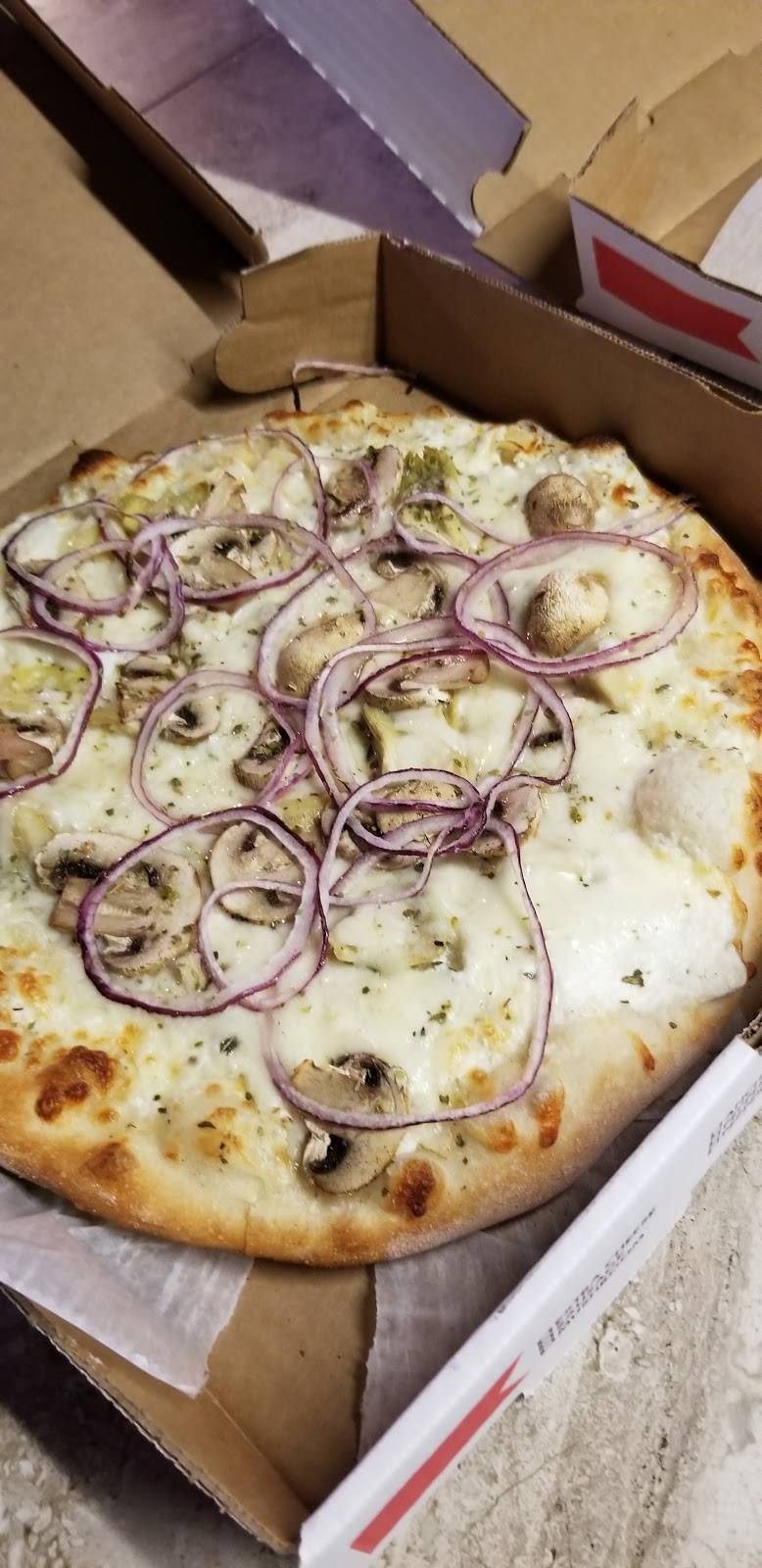 Carluccios Italian Specialties | restaurant | 16 N Main St, South Yarmouth, MA 02664, USA | 5083945000 OR +1 508-394-5000