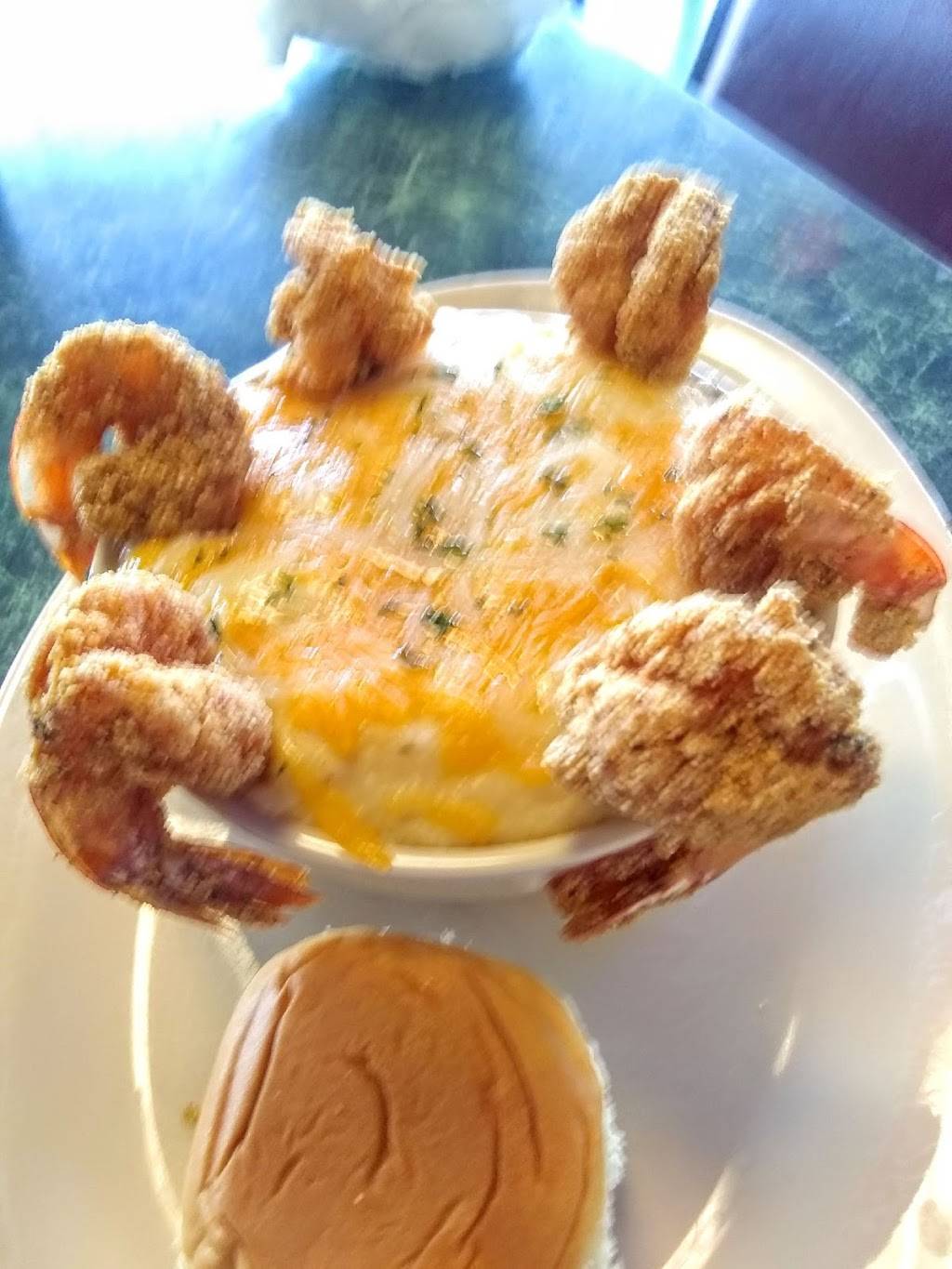 The Food Shack | restaurant | 5841 W Gulf Bank Rd, Houston, TX 77088, USA | 8323280246 OR +1 832-328-0246