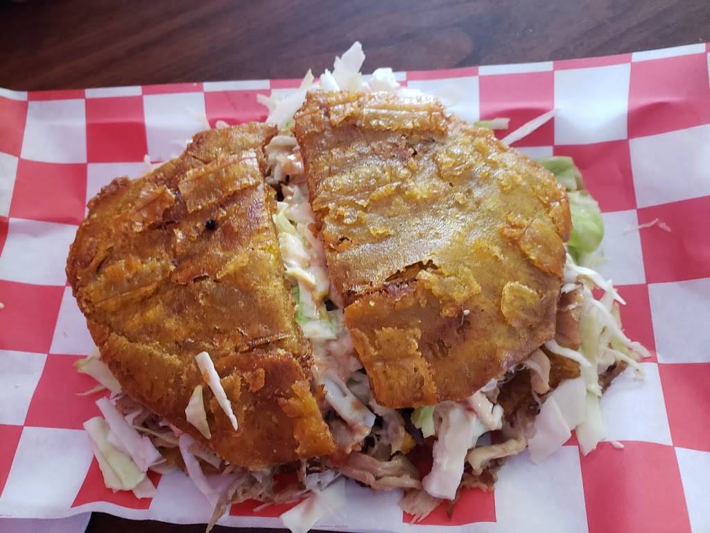 Pa’ q Katty | restaurant | 913 Lake Ave, Lake Worth, FL 33460, USA | 5612682703 OR +1 561-268-2703